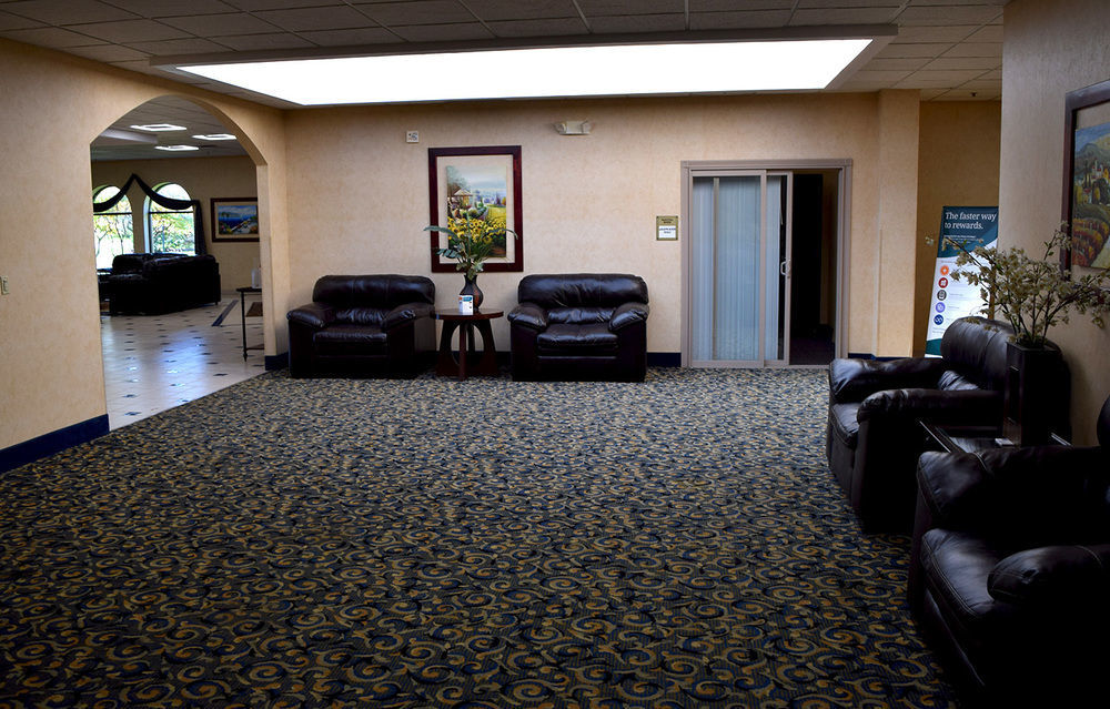 Quality Inn & Suites Coldwater Near I-69 מראה חיצוני תמונה